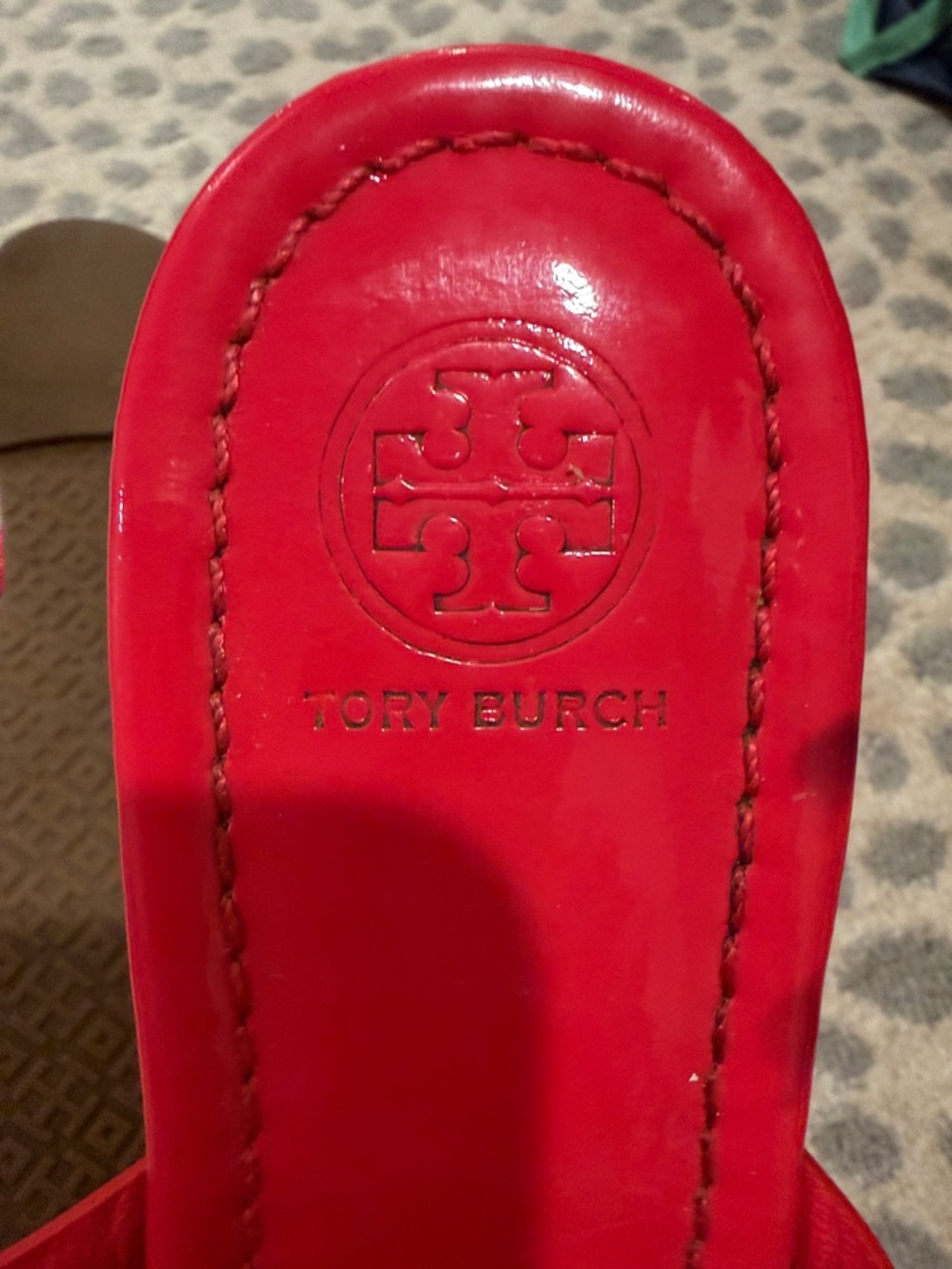 Tory Burch Red Patent Miller Thong Sandals - Picture 2 of 5